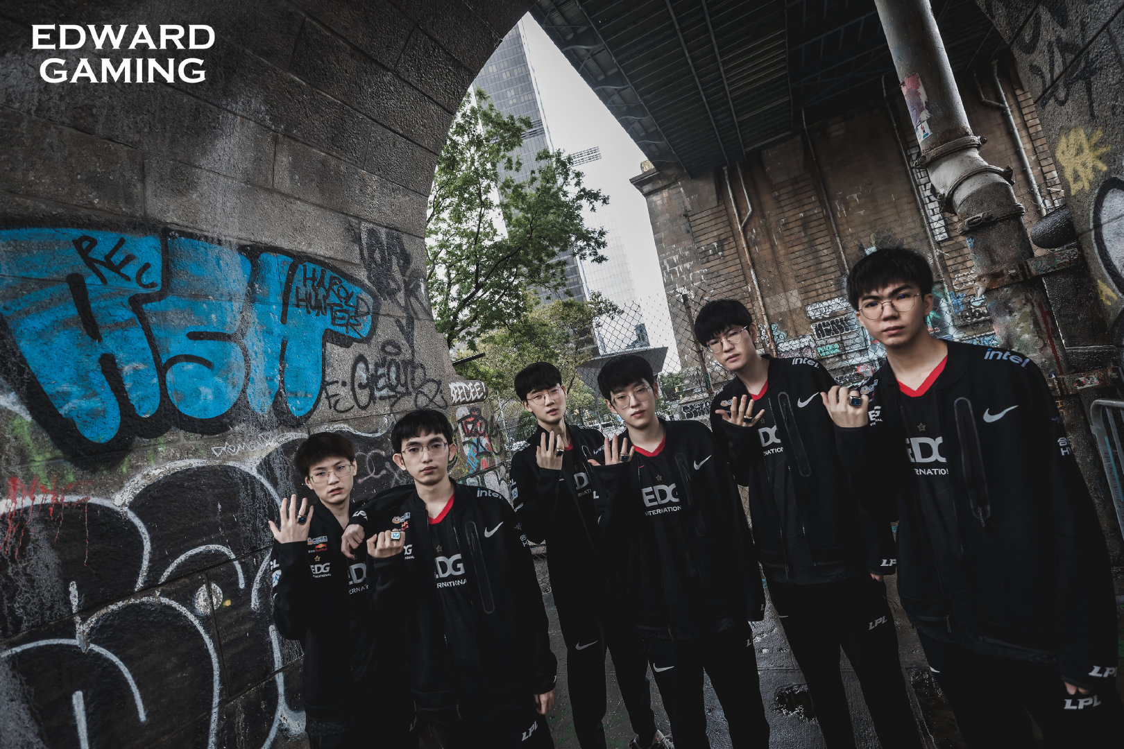 DK绝杀FNC，Oner关键团战开团秒人宿敌对决半决赛，技惊四座